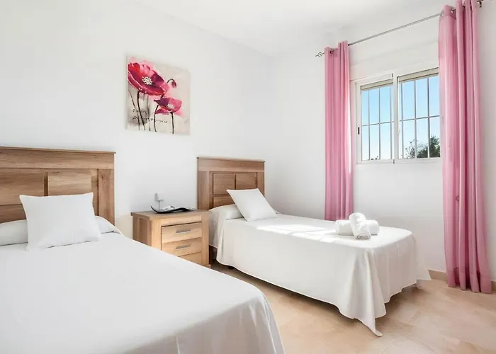 Casa Con Piscina Privada Deluxe View 펜션 *